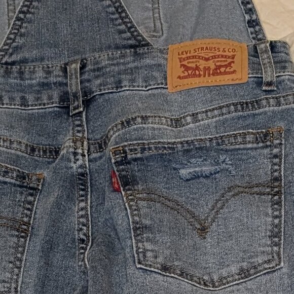 Levi's Girls Red Tab Bib Overalls Size 12 REG Medium Wash Blue Denim - Picture 4 of 5